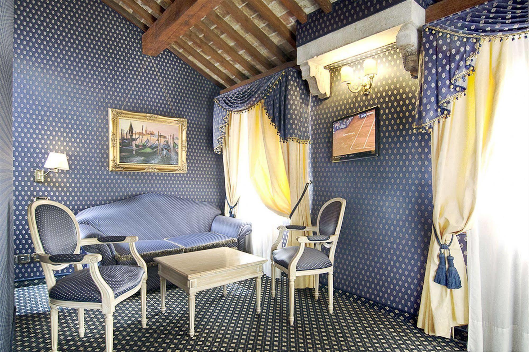 312 Piazza San Marco 3* Venedig